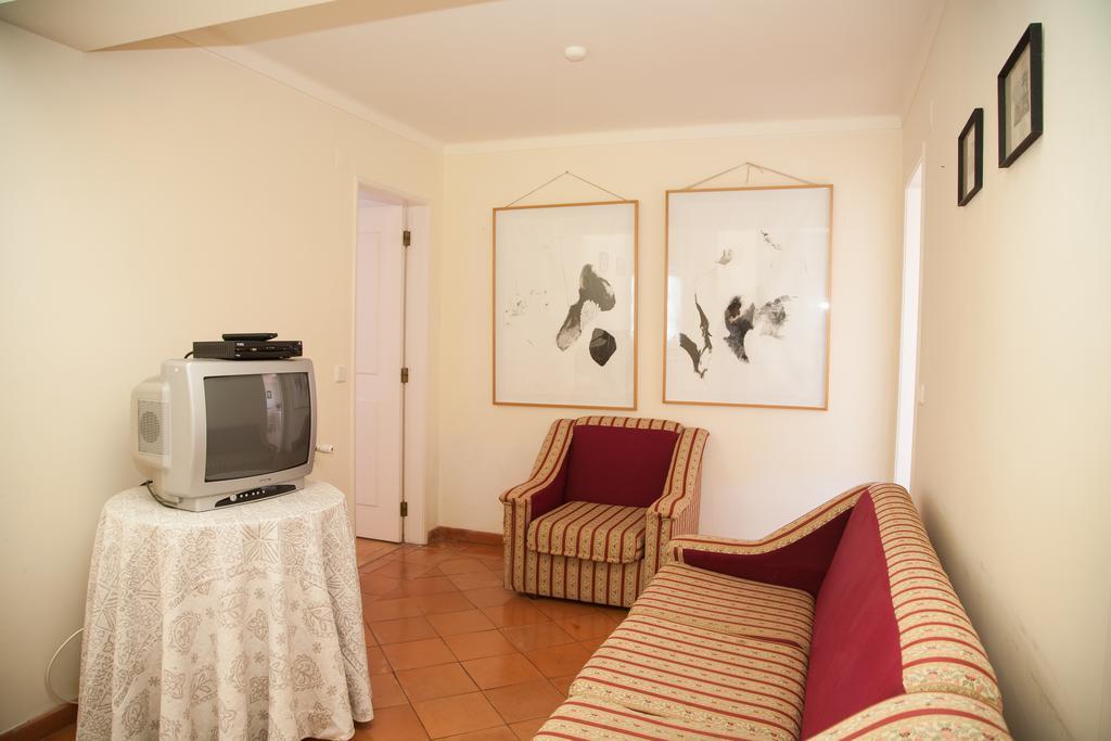 Sunshine Guest House Foz do Arelho Dış mekan fotoğraf